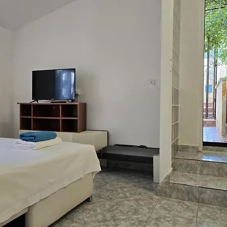 Apartmán Family-friendly With Swimming Pool Businci, Ciovo - 25833 Trogir