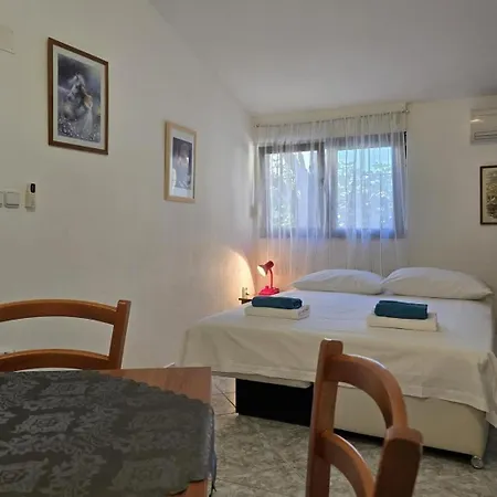 Apartment Family-friendly With Swimming Pool Businci, Ciovo - 25833